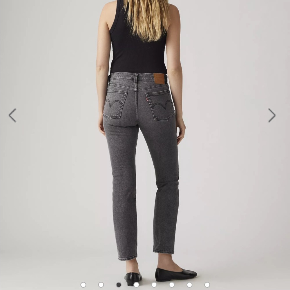Levi’s Wedgie Straight Women’s Jeans — W26 L28